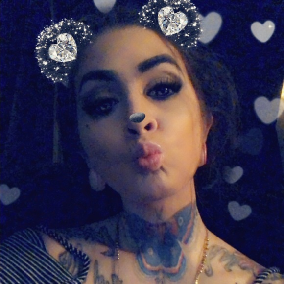 Meet your Posher, Marcia - Picture 1 of 1